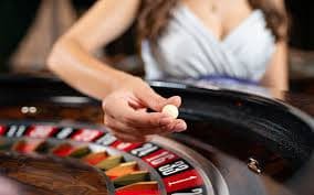 Yggdrasil slot game interface on abangdaslot showing animated reel mechanics